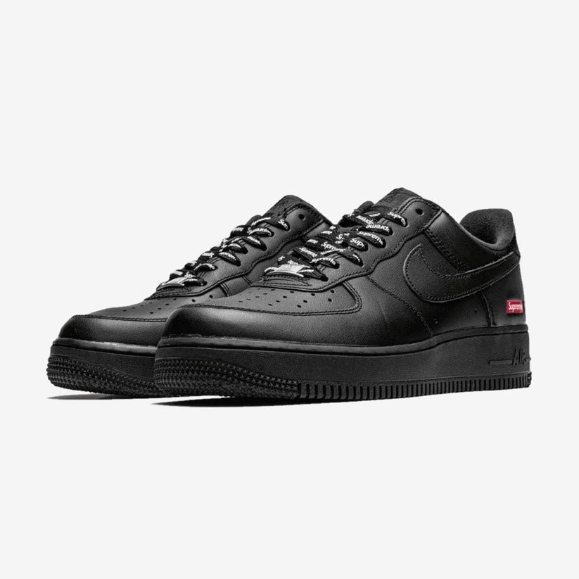 NIKE AIR FORCE 1 x Supreme Black