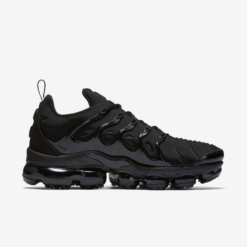 Nike Air VaporMax Plus - 'Triple Black'