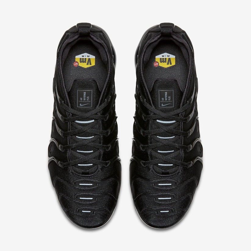 Nike Air VaporMax Plus - 'Triple Black'